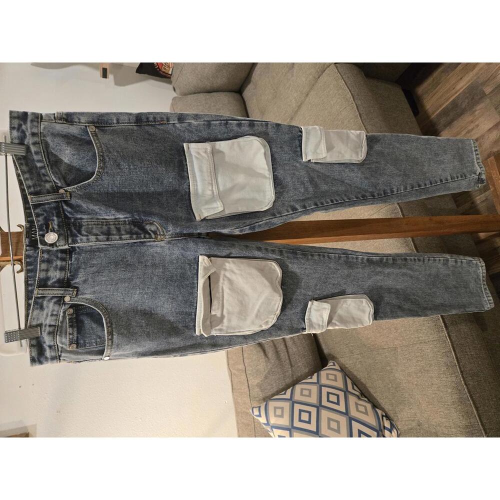 Men's Denim Cargo Jeans with Multiple Pockets